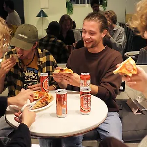 Hostel Gspot & Triangles Pizzeria Lissabon